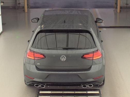 2019 Volkswagen Golf R 2.0T DSG
