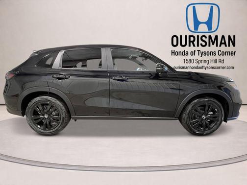 Crystal Black Pearl 2026 Honda HR-V AWD Sport