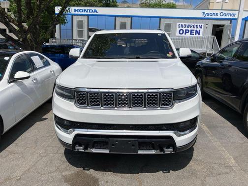 Bright White Clearcoat 2022 Jeep Grand Wagoneer Series III 4x4