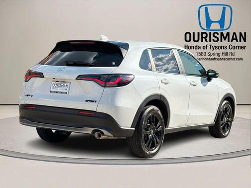 Platinum White Pearl 2026 Honda HR-V AWD Sport