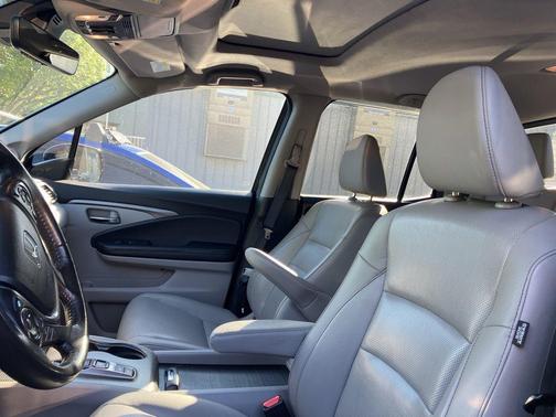 Obsidian Blue Pearl 2021 Honda Ridgeline RTL-E
