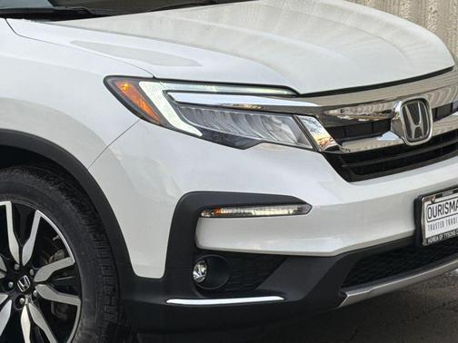 2021 Honda Pilot Touring 8-Passenger