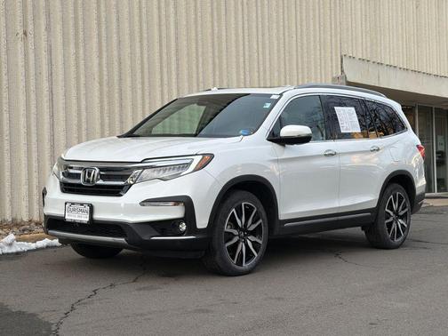 2021 Honda Pilot Touring 8-Passenger