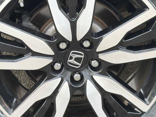 2021 Honda Pilot Touring 8-Passenger