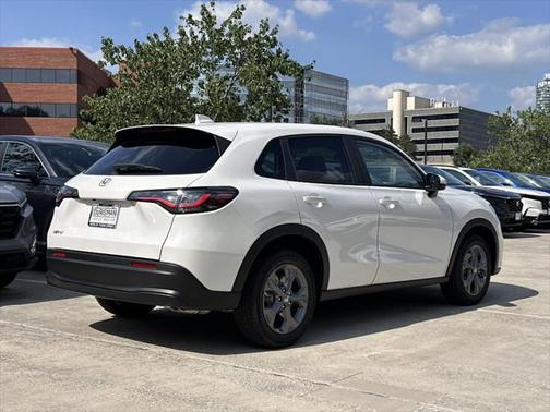 2026 Honda HR-V LX