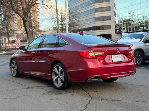2018 Honda Accord Touring 2.0T