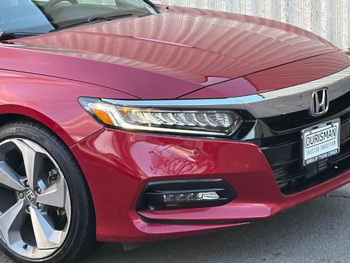 2018 Honda Accord Touring 2.0T