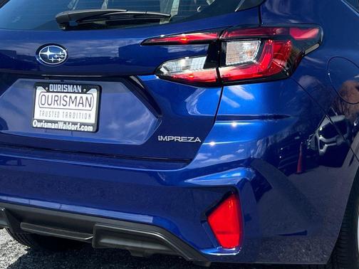 Sapphire Blue Pearl 2025 Subaru Impreza Base