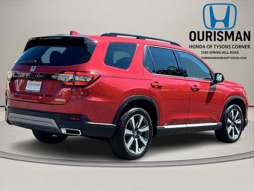 2025 Honda Pilot Touring 8-Passenger