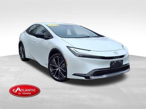 2024 Toyota Prius XLE