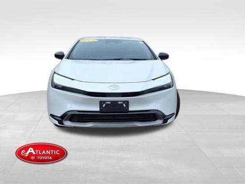 2024 Toyota Prius XLE