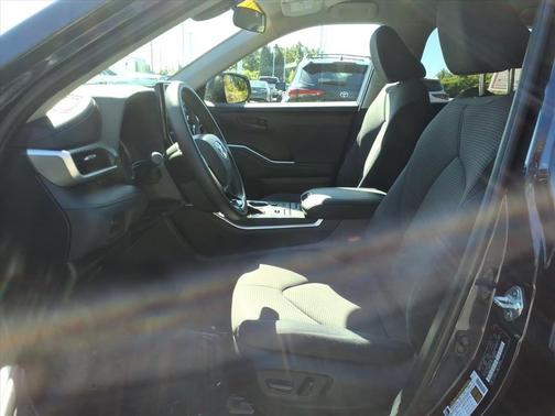 2021 Toyota Highlander L