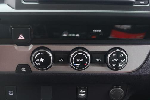 Silver Sky Metallic 2017 Toyota Tacoma SR