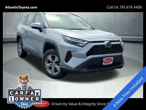 2022 Toyota RAV4 Hybrid XLE