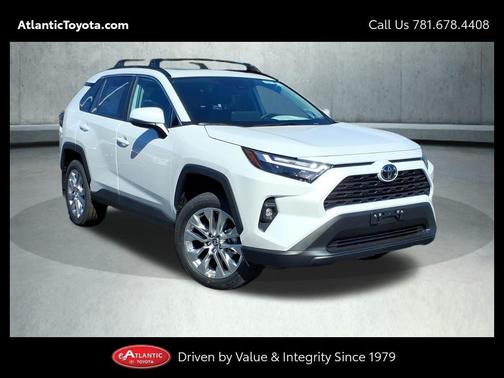 2025 Toyota RAV4 XLE Premium