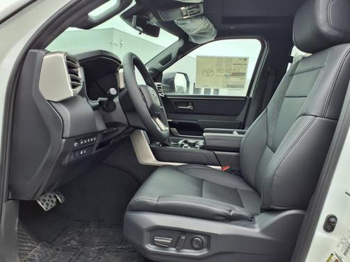 2025 Toyota Tundra Hybrid Limited