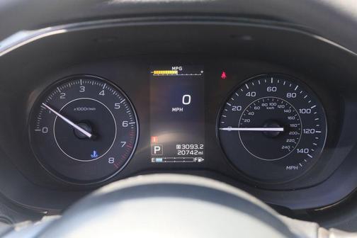 Crystal White Pearl 2023 Subaru Impreza Base
