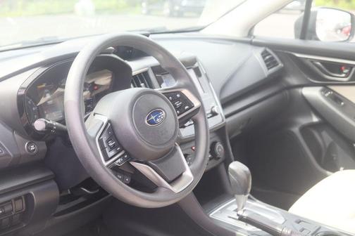 Crystal White Pearl 2023 Subaru Impreza Base
