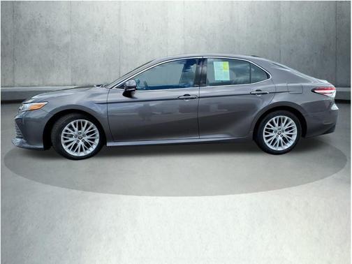 2020 Toyota Camry XLE