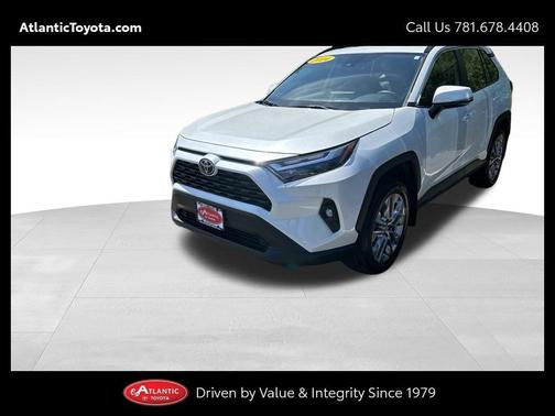 2024 Toyota RAV4 XLE Premium