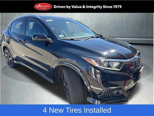 Crystal Black Pearl 2022 Honda HR-V Sport