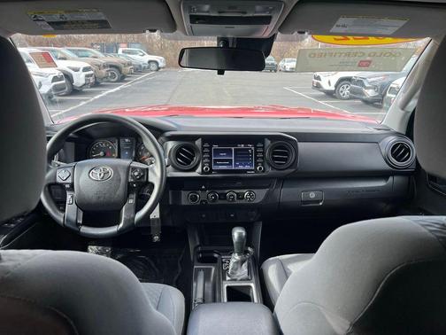 2022 Toyota Tacoma SR