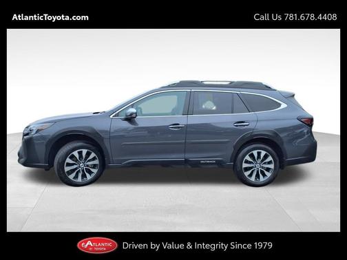 2023 Subaru Outback Touring
