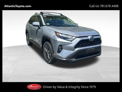 2022 Toyota RAV4 Hybrid XLE Premium