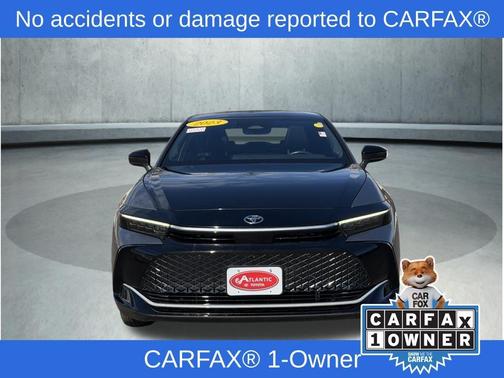 2023 Toyota Crown Platinum