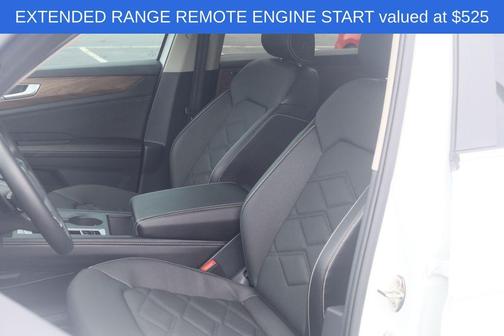 Pure White 2024 Volkswagen Atlas 2.0T SE