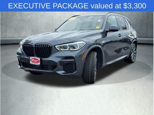2022 BMW X5 M50i