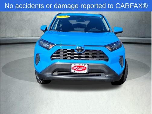 2020 Toyota RAV4 LE