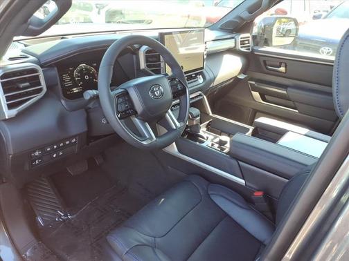 2026 Toyota Tundra Hybrid Platinum