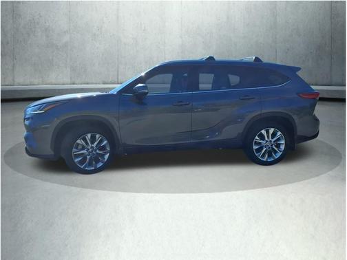 2022 Toyota Highlander Hybrid Limited