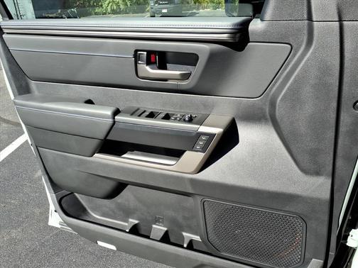 2026 Toyota Tundra Hybrid Platinum