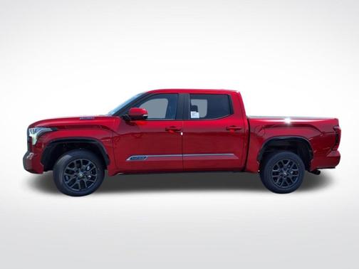 2025 Toyota Tundra Hybrid Platinum