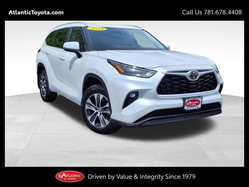 2024 Toyota Highlander XLE