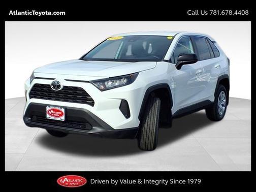 2022 Toyota RAV4 LE