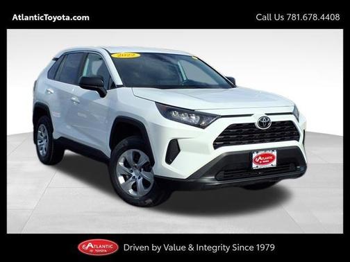 2022 Toyota RAV4 LE