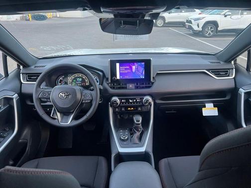2025 Toyota RAV4 Plug-In Hybrid SE
