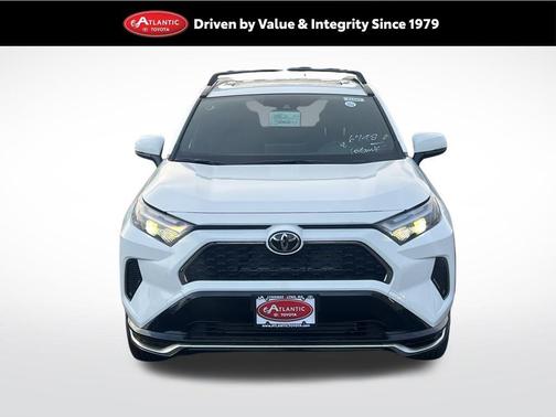 2025 Toyota RAV4 Plug-In Hybrid SE