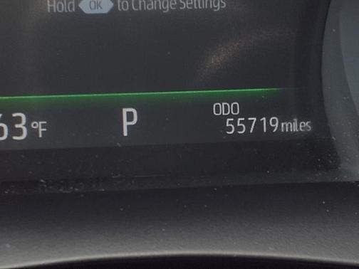 2021 Toyota Camry Hybrid XLE