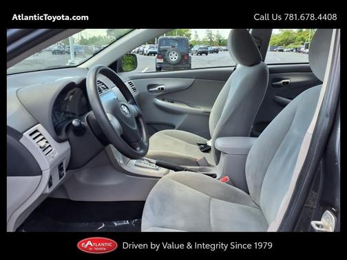 2011 Toyota Corolla LE