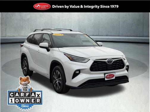 2023 Toyota Highlander Hybrid XLE