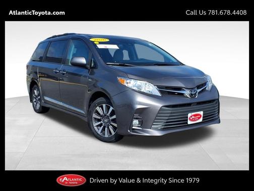2020 Toyota Sienna XLE