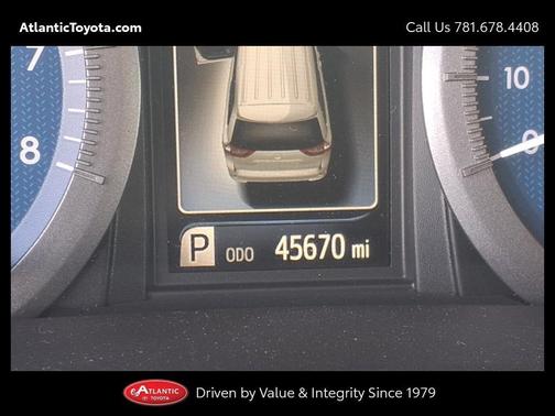 2020 Toyota Sienna XLE