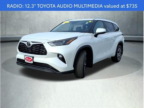 2025 Toyota Highlander XLE