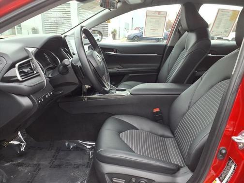 2022 Toyota Camry SE Nightshade