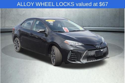 Black Sand Pearl 2018 Toyota Corolla SE