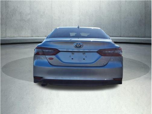 2023 Toyota Camry Hybrid XLE